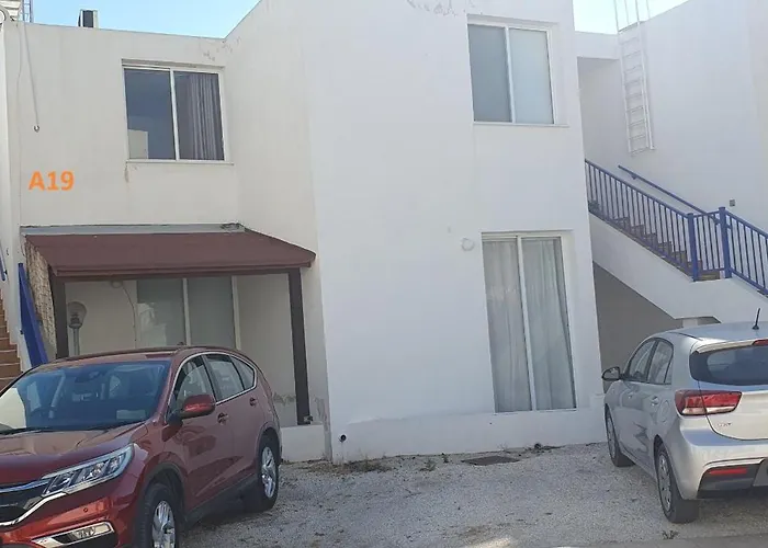Evros Peyia & Coral Bay Seaview Apartment
