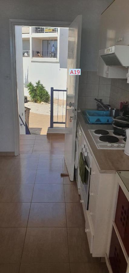 Evros & Coral Bay Seaview Appartement *